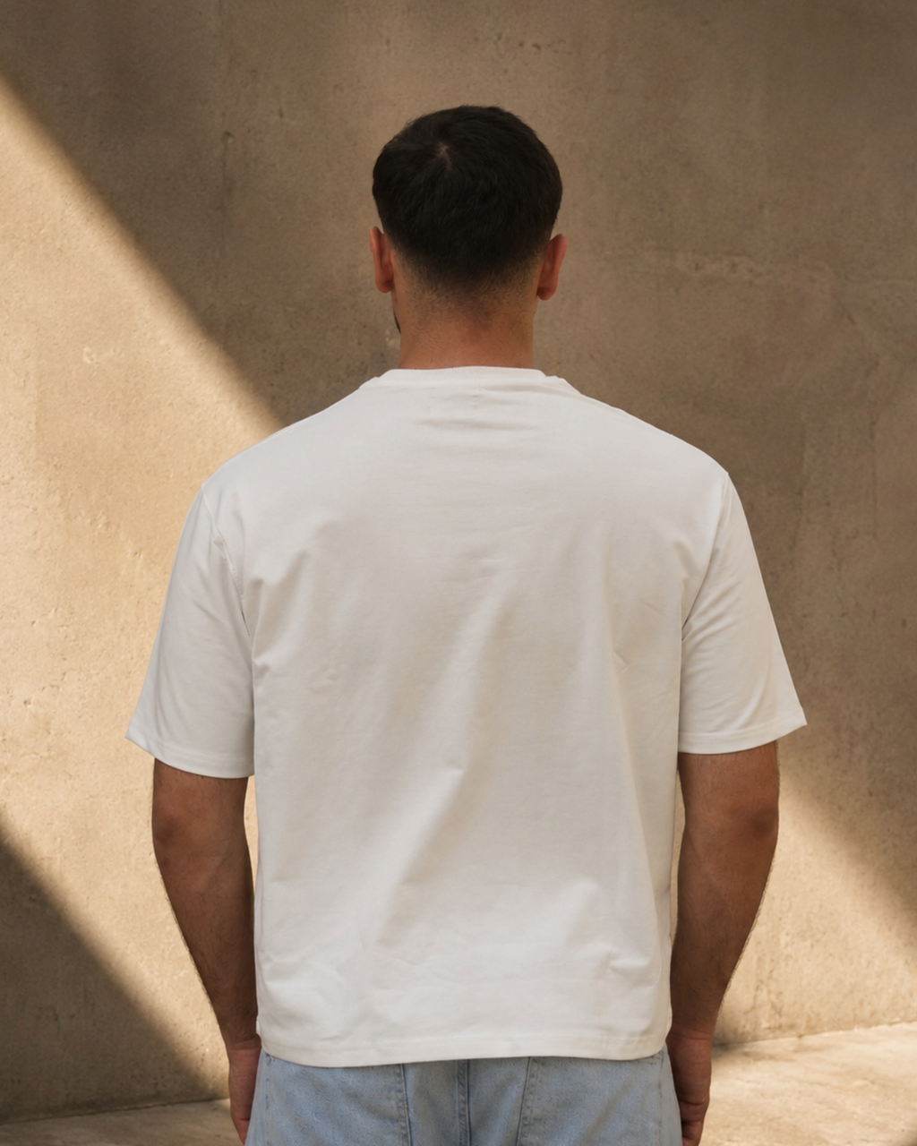VELEN White Boxy Cropped Tee