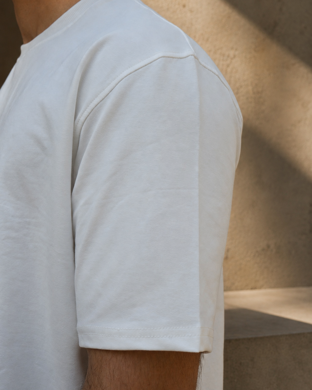VELEN White Boxy Cropped Tee