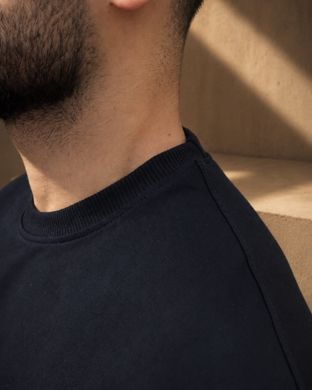 VELEN Black Boxy Cropped Tee